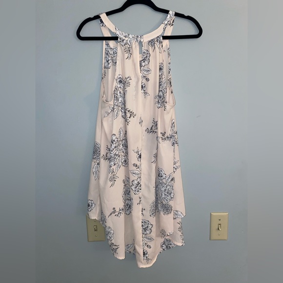 Sheer Pink -Torrid -Halter Neck Top💕 - Picture 3 of 3